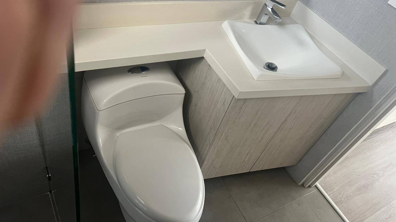 VENTA APARTAMENTO CON TERRAZA EL POBLADO CERCA AL TESORO