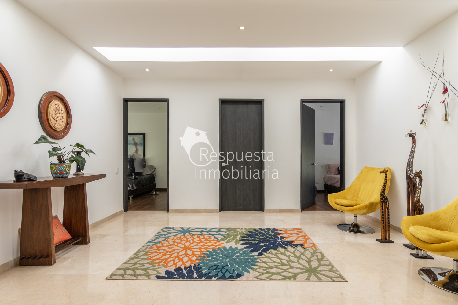 Vendo exclusiva casa MEDELLIN  via Las Palmas  sector chuzcalito 🍀