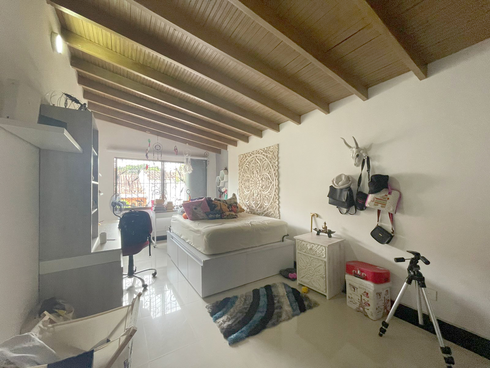 Vendo Casa Medellín, Malibu al lado de la unidad deportiva de belen🍀