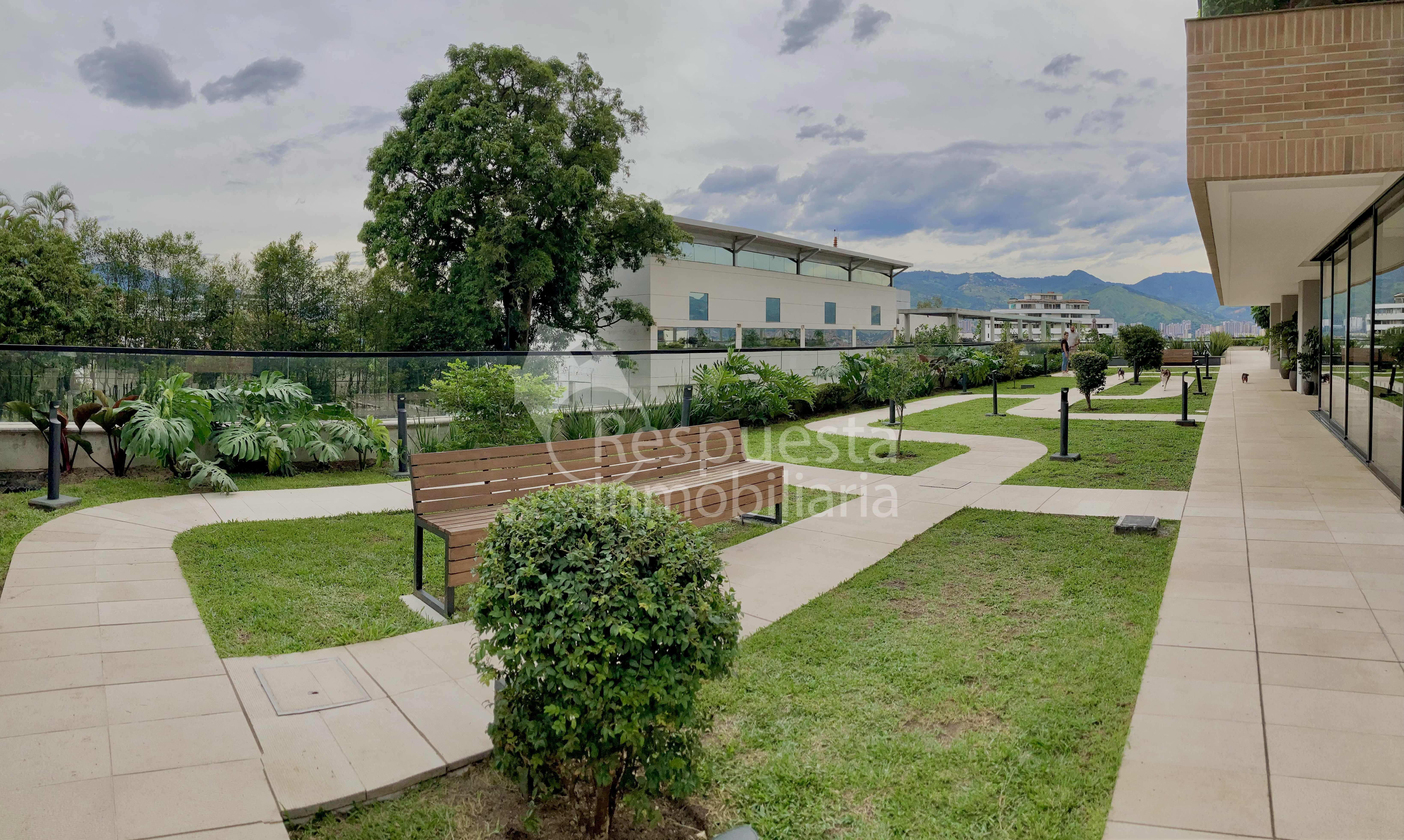 Venta apartamento en el poblado (barrio  Lalinde) - Medellin ✅