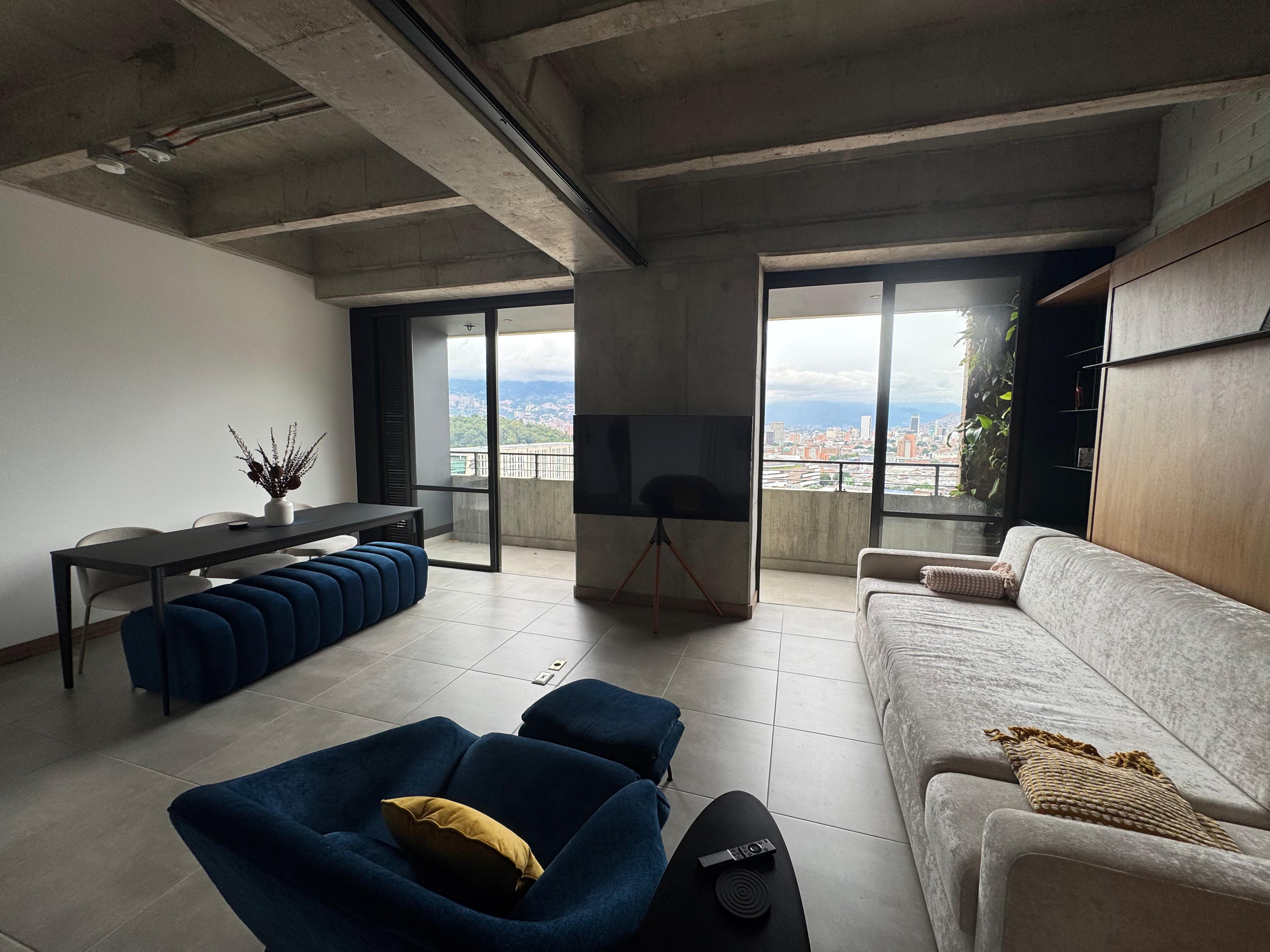 VENDO APARTAMENTO NUEVO EL POBLADO  EN CIUDAD DEL RIO ✅