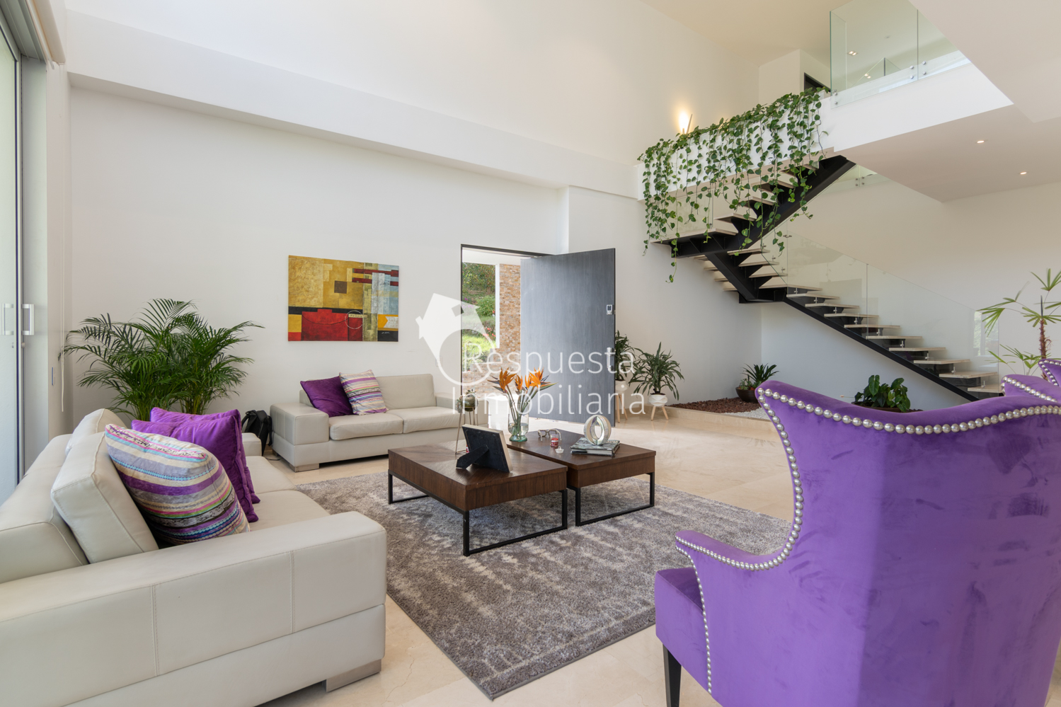 Vendo exclusiva casa MEDELLIN  via Las Palmas  sector chuzcalito 🍀