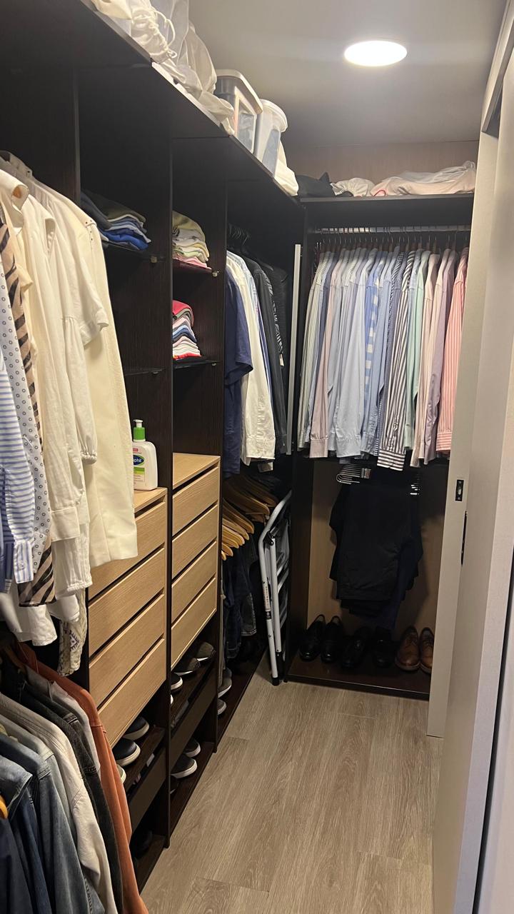 VENTA APARTAMENTO CON TERRAZA EL POBLADO CERCA AL TESORO