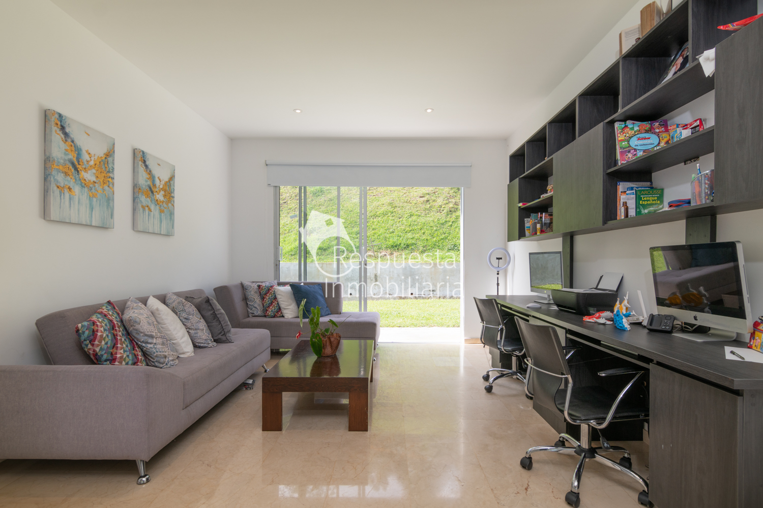 Vendo exclusiva casa MEDELLIN  via Las Palmas  sector chuzcalito 🍀