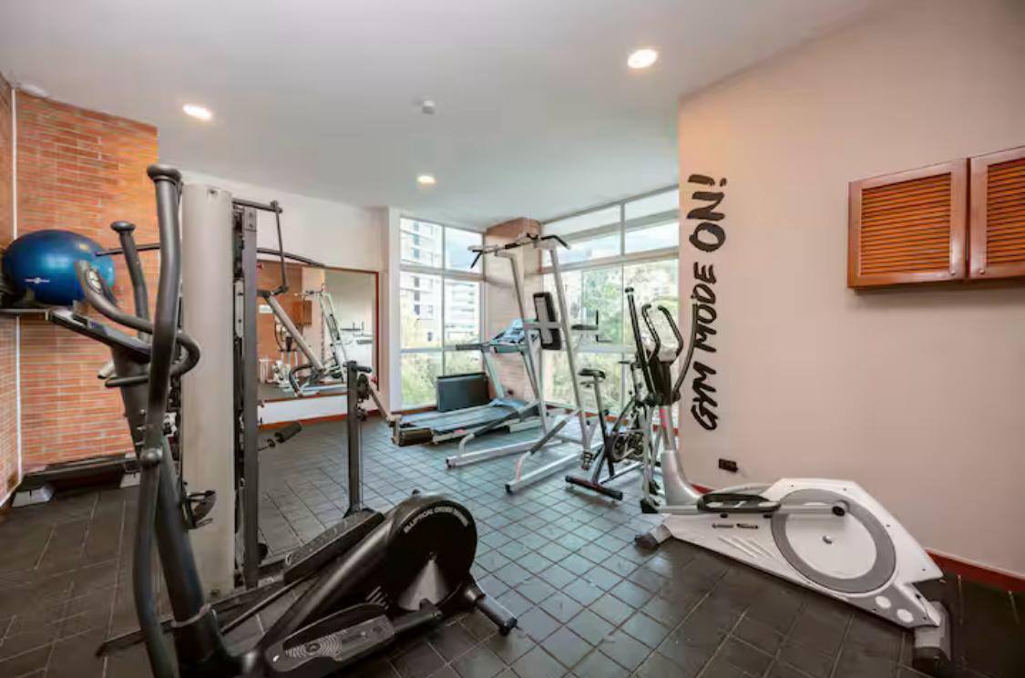 VENDO APARTAESTUDIO POBLADO RENTA CORTA ✅