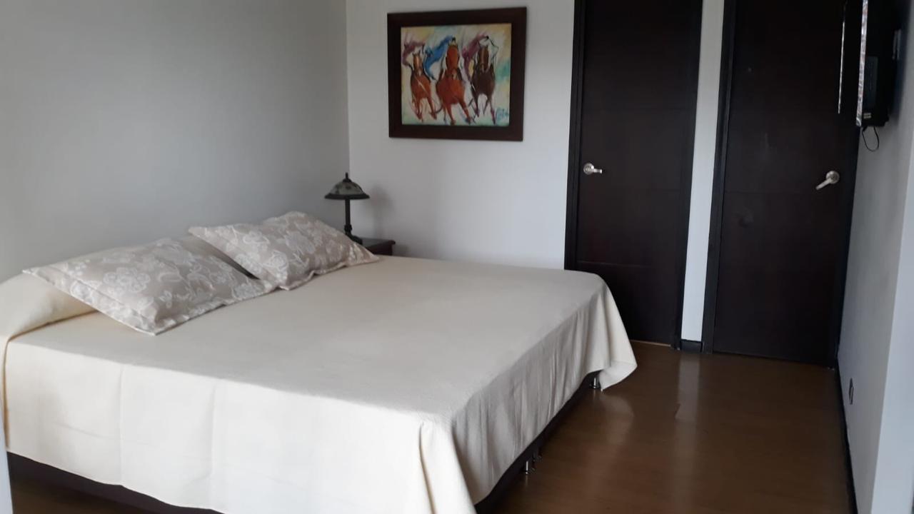 APARTAMENTO MODERNO - PROVENZA- EL POBLADO - MEDELLIN