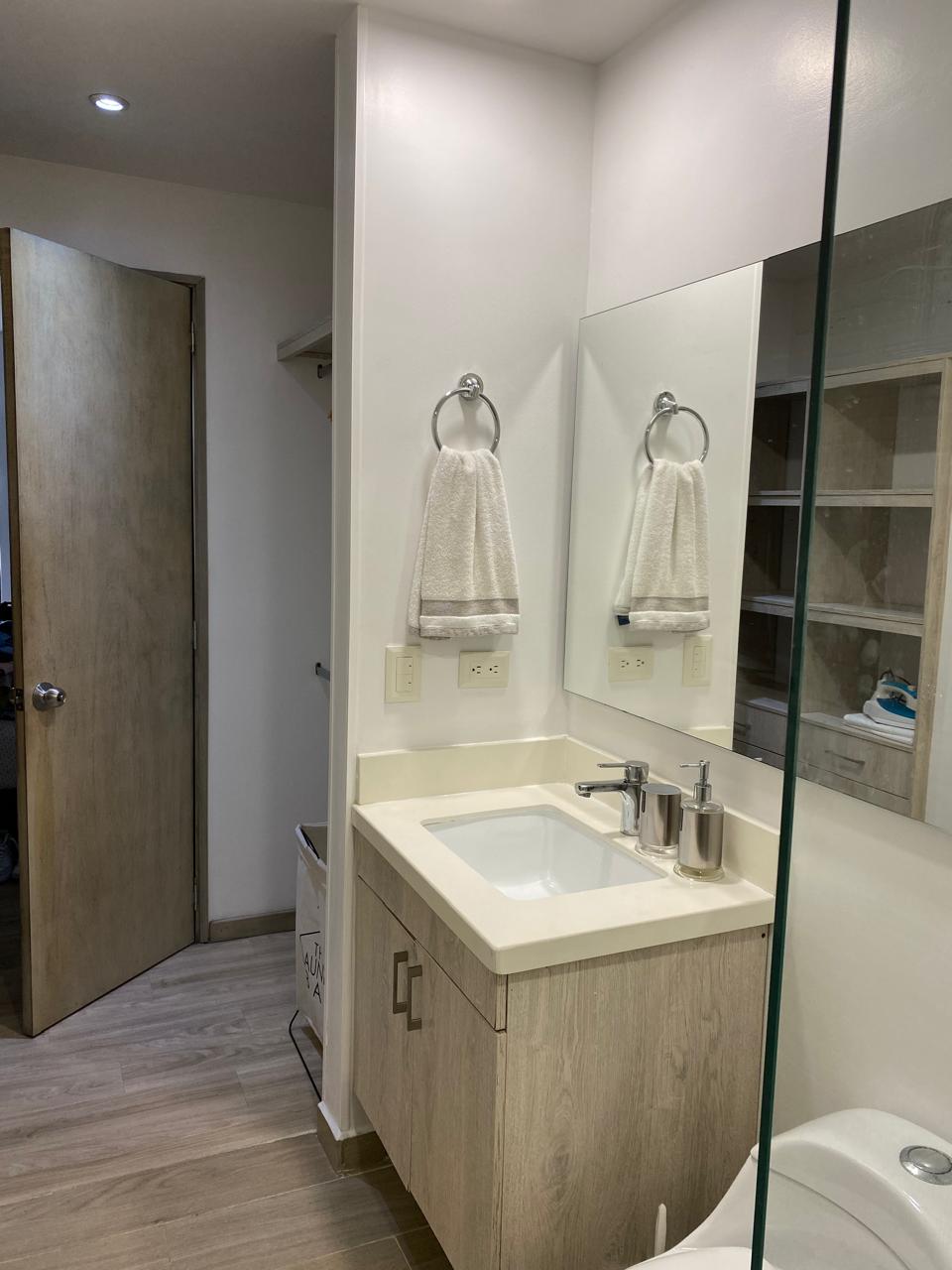 APARTAMENTO EN PROVENZA _EL POBLADO_ MEDELLIN