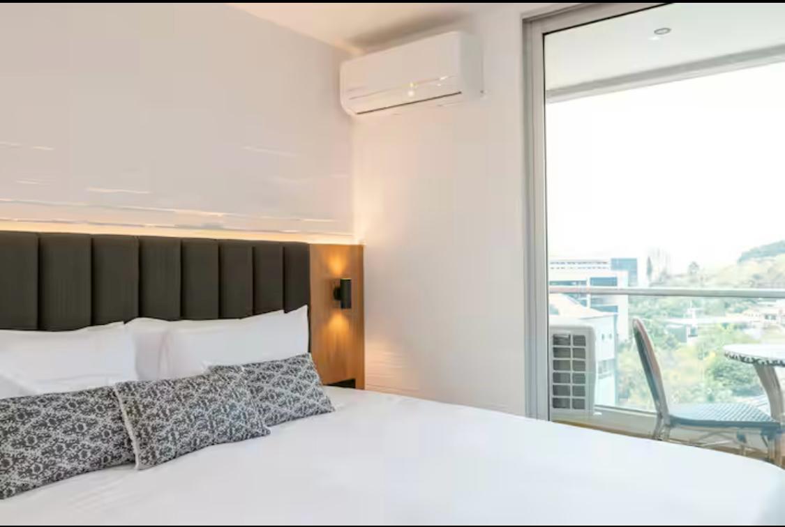 VENDO APARTAESTUDIO POBLADO RENTA CORTA ✅