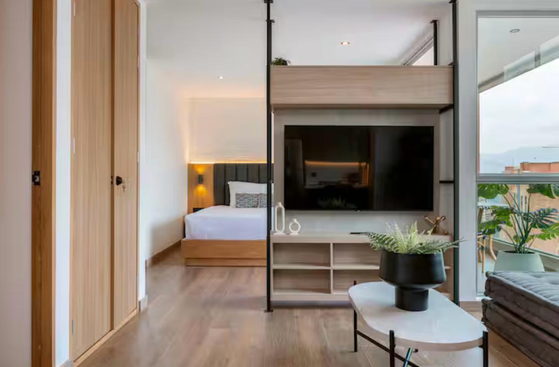 VENDO APARTAESTUDIO POBLADO RENTA CORTA ✅