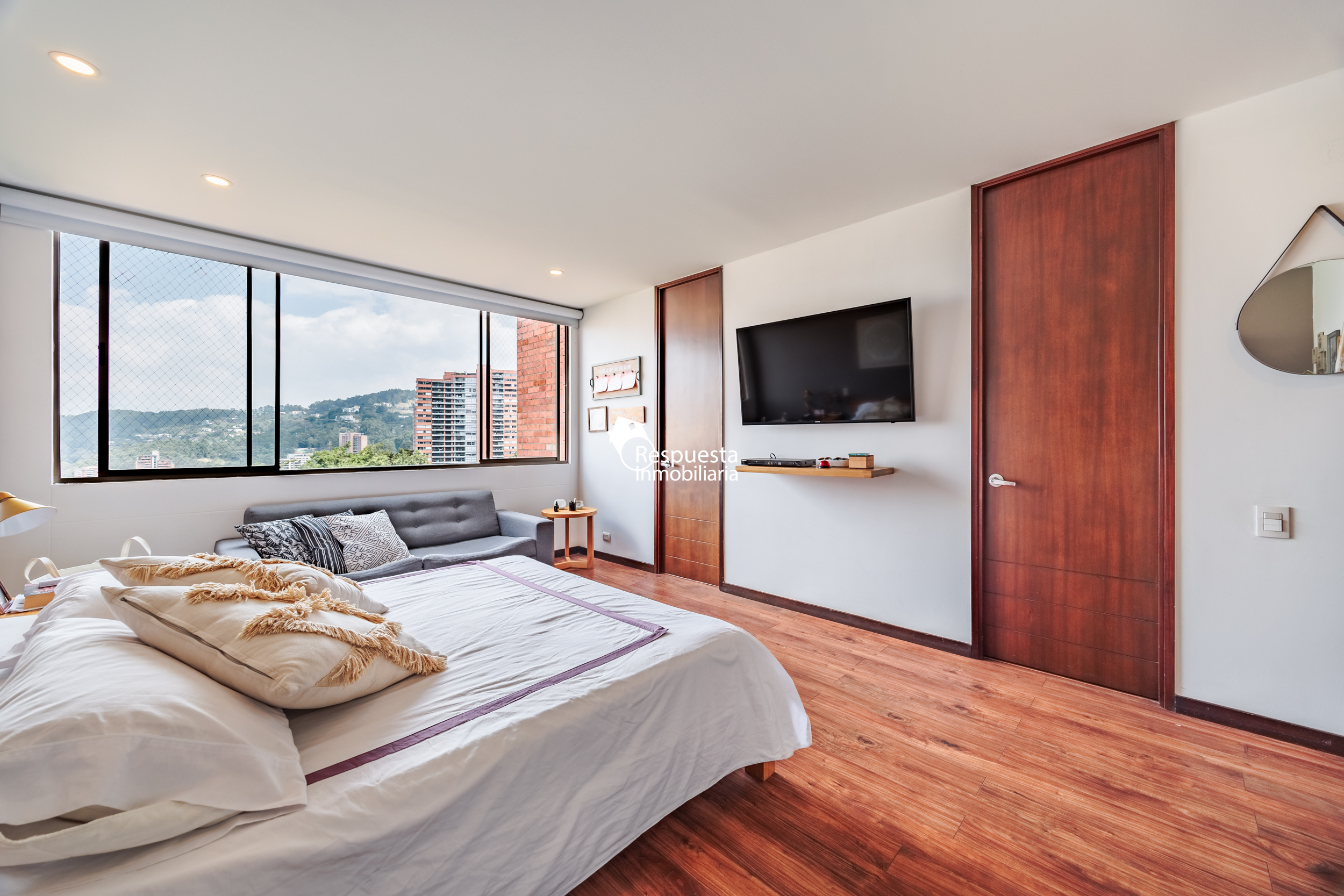 Venta apartamento El Poblado, Medellin