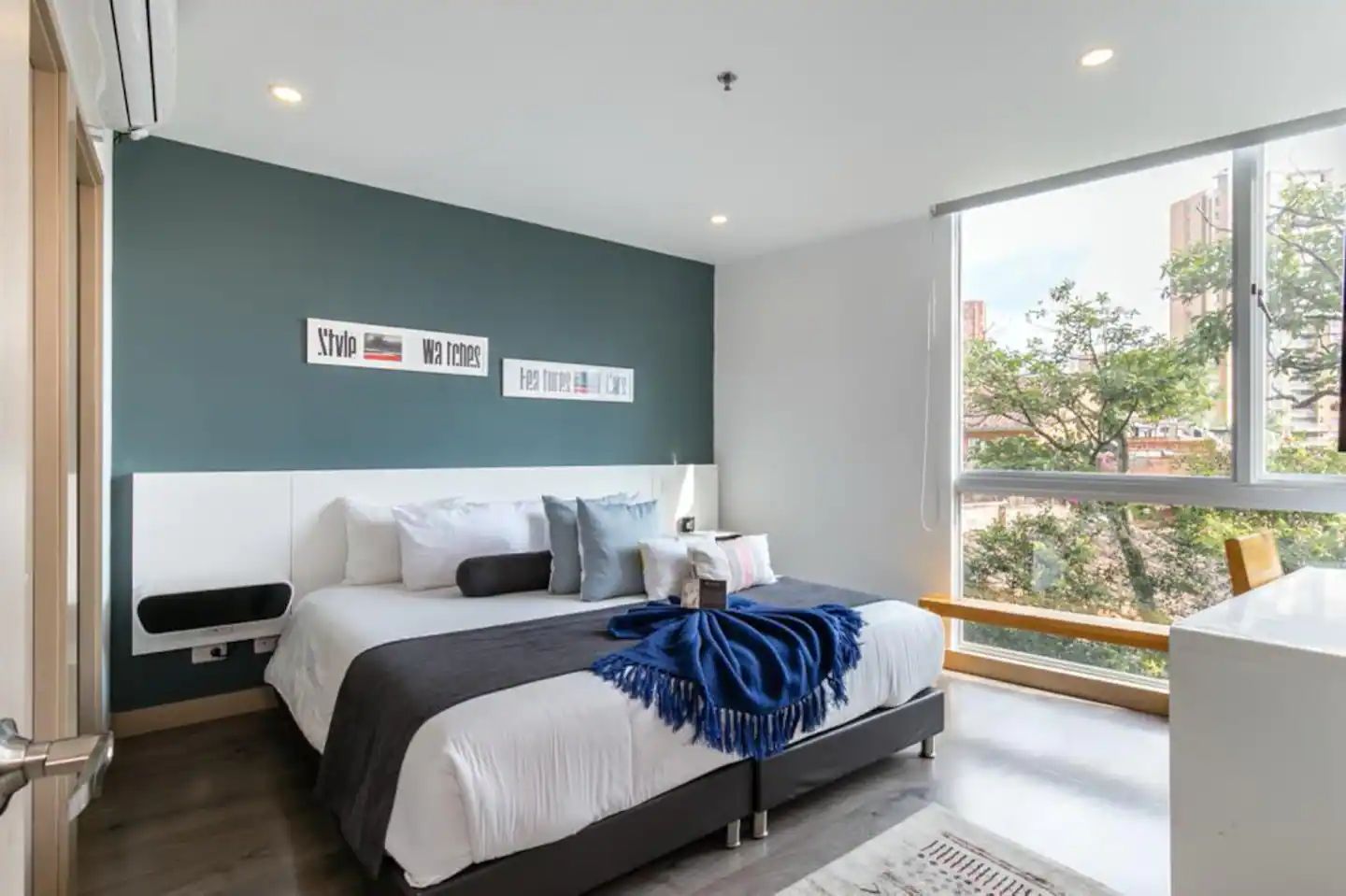 APARTAMENTO EL POBLADO MEDELLÍN~CON LICENCIA DE RENTA CORTA  🍀