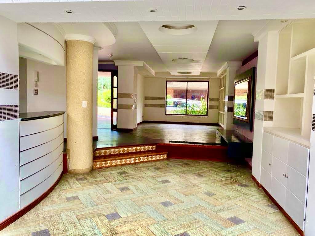 Vendemos Casa en Conjunto Zona Calambeo,Ibague