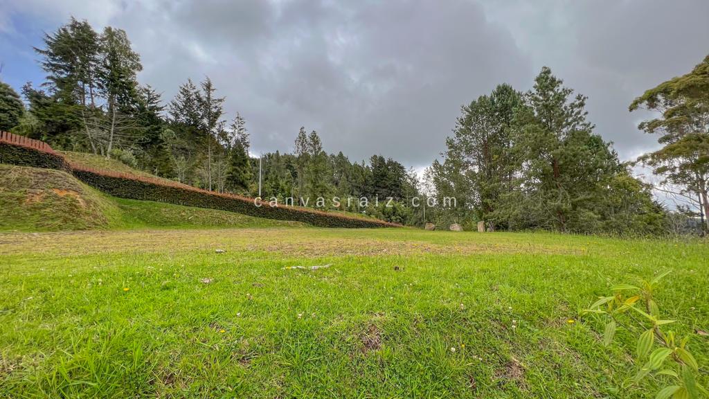 Venta de Lote en Parcelación Alto de Las Palmas