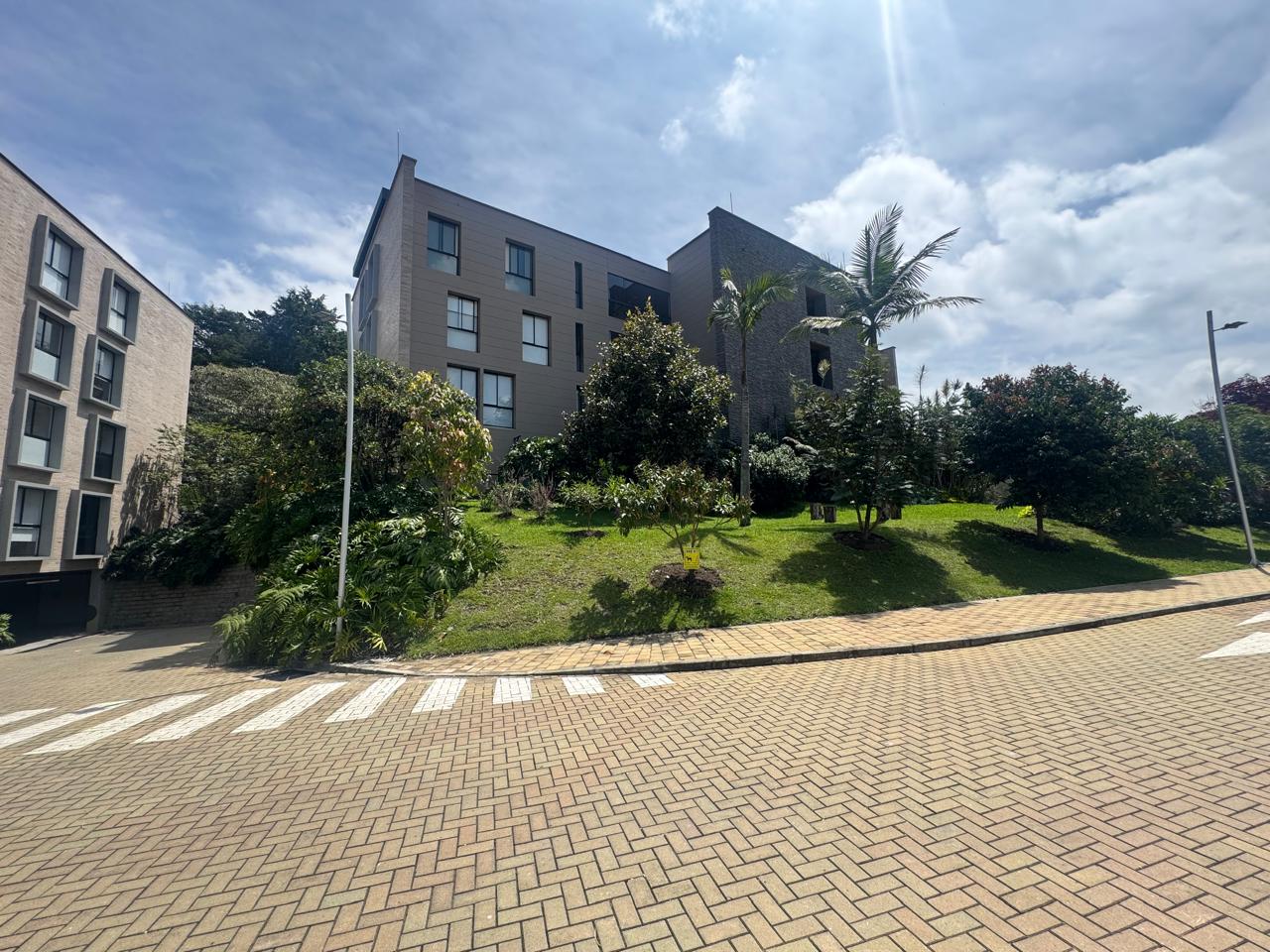 APARTAMENTO UNIDAD CERRADA SECTOR CLUB CAMPESTRE RIONEGRO