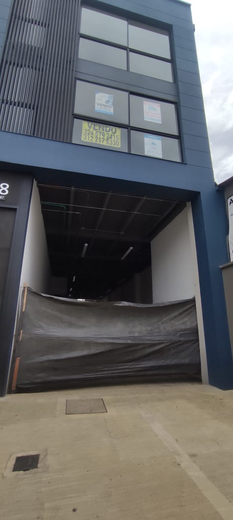 LOCAL COMERCIAL EN LA CEJA