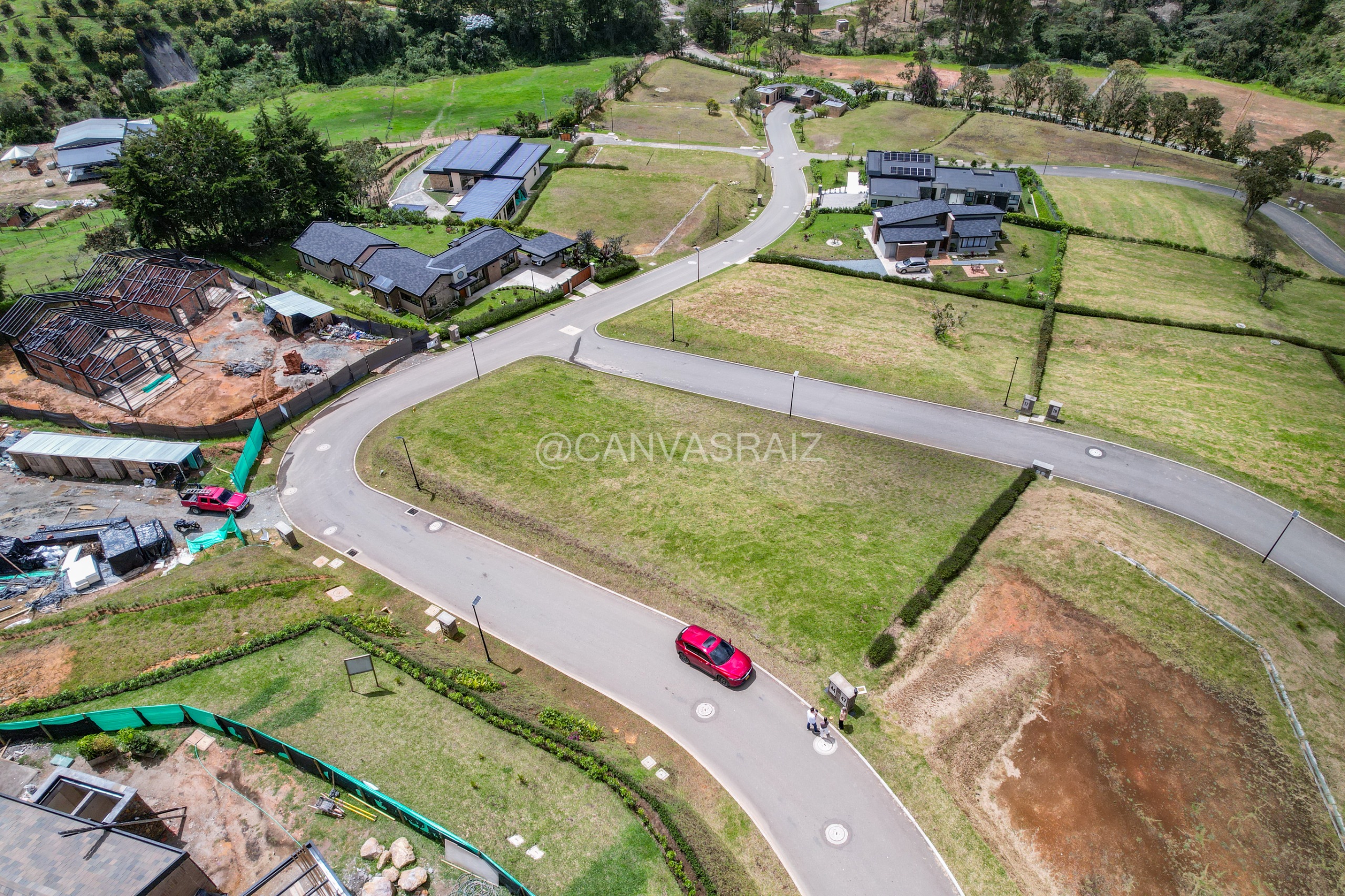 LOTE EN PARCELACION EN EL RETIRO 