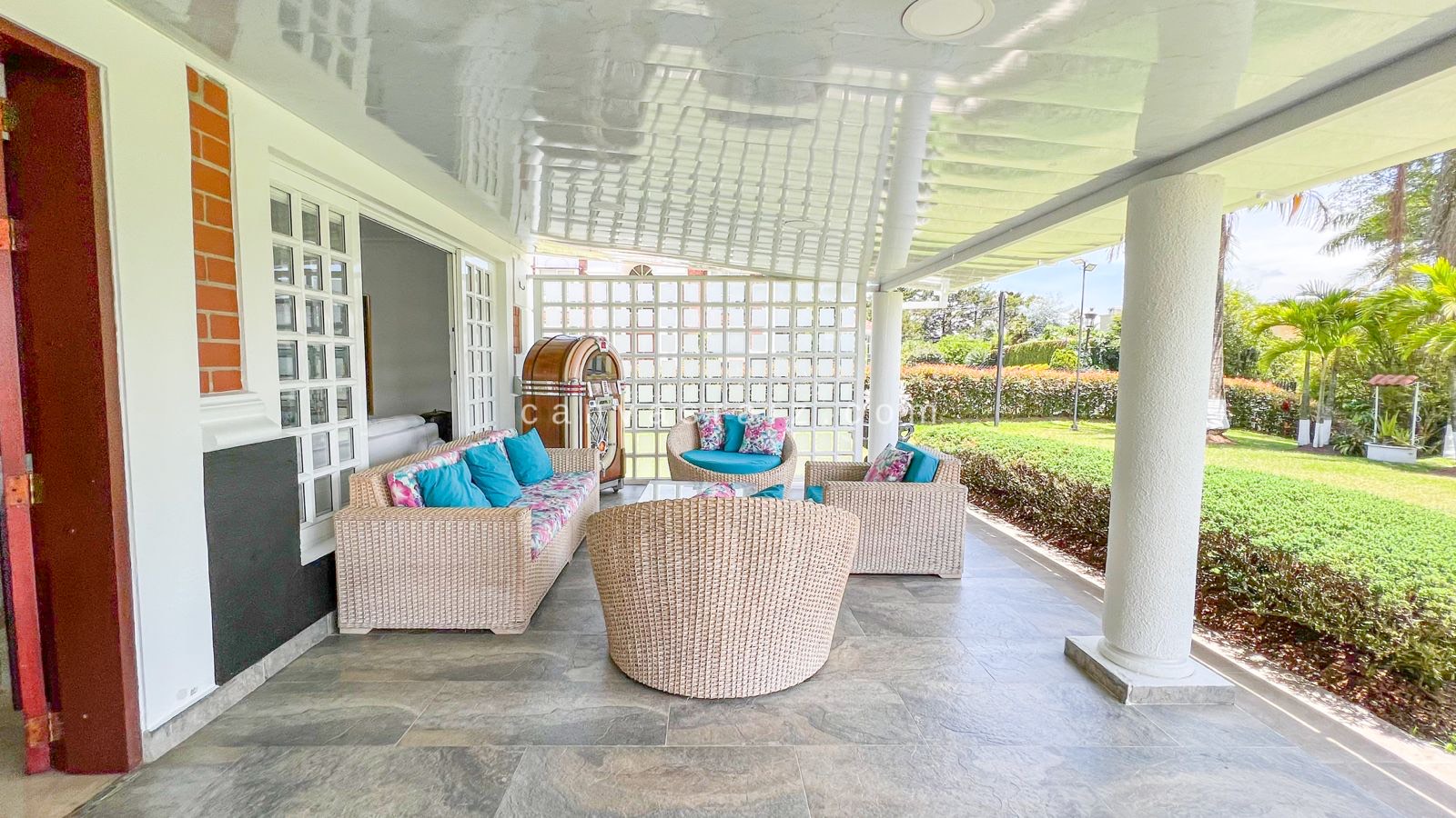 Venta de Casa en El Poblado Loma del Tesoro - Imagen 4