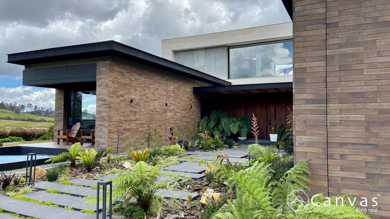 Casa en Parcelación Alto de Palmas