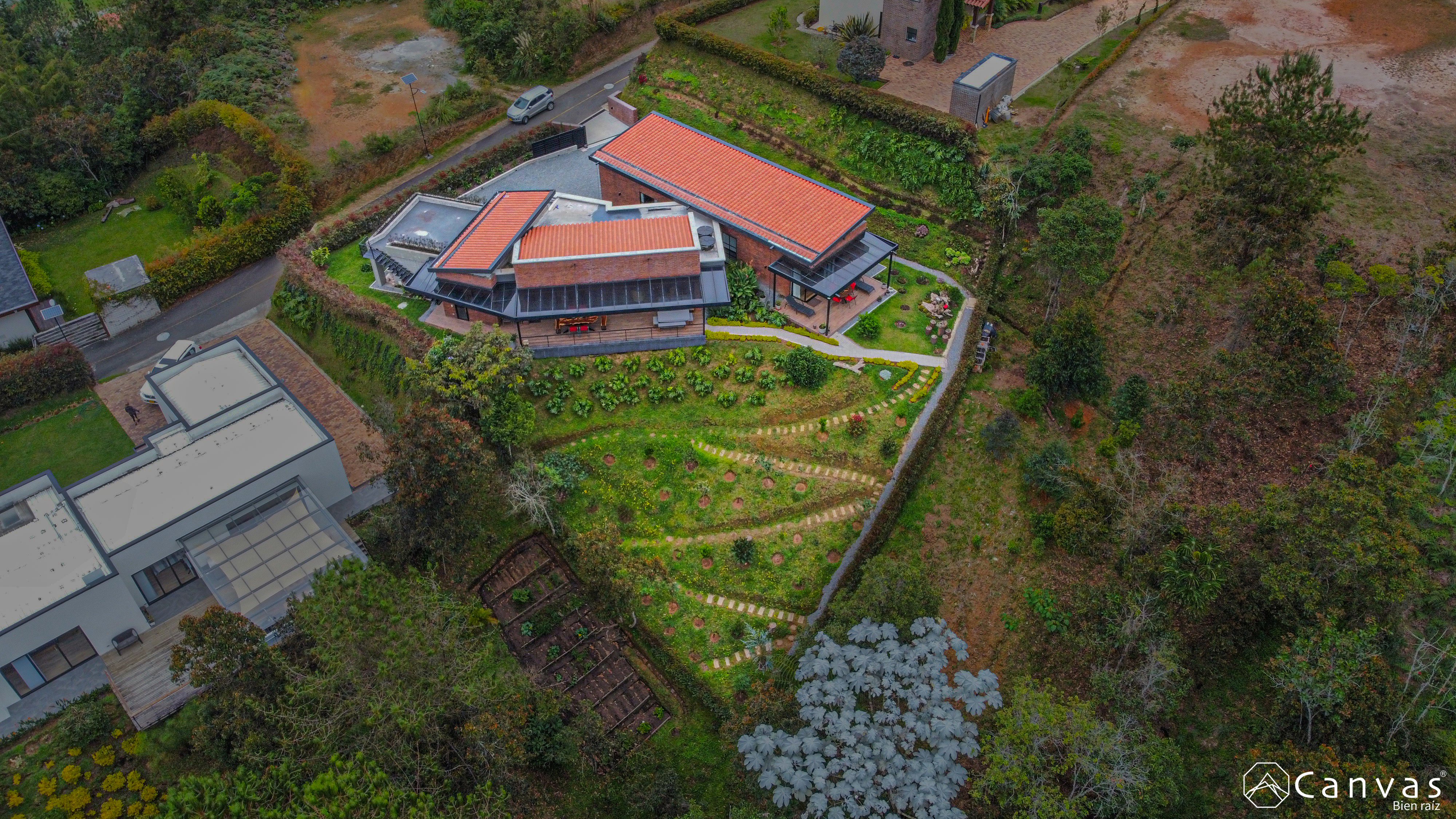 Venta de Casa Campestre en Parcelación El Retiro - Imagen 2