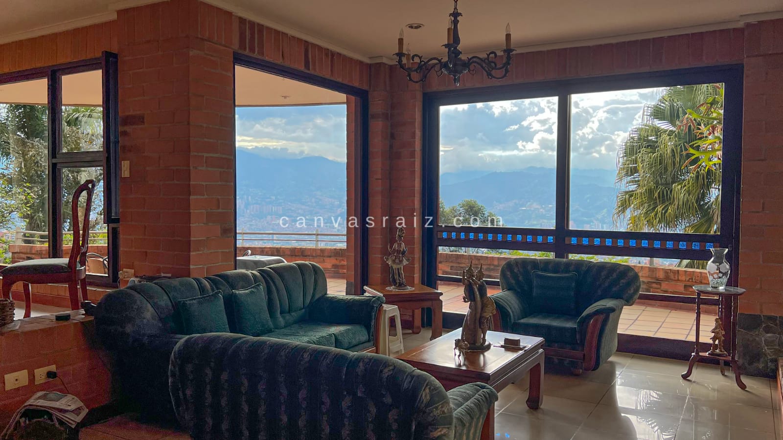 Venta de casa en Envigado Loma Del Chocho - Imagen 3