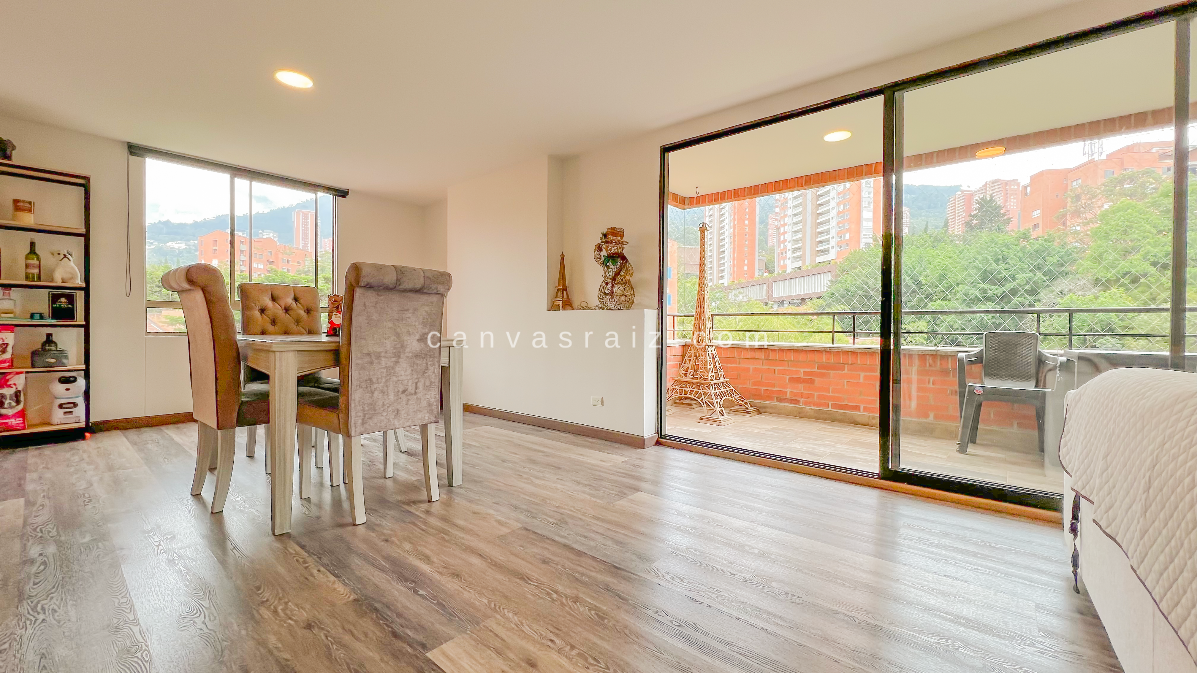 Venta de Apartamento Sector El Tesoro - Imagen 4