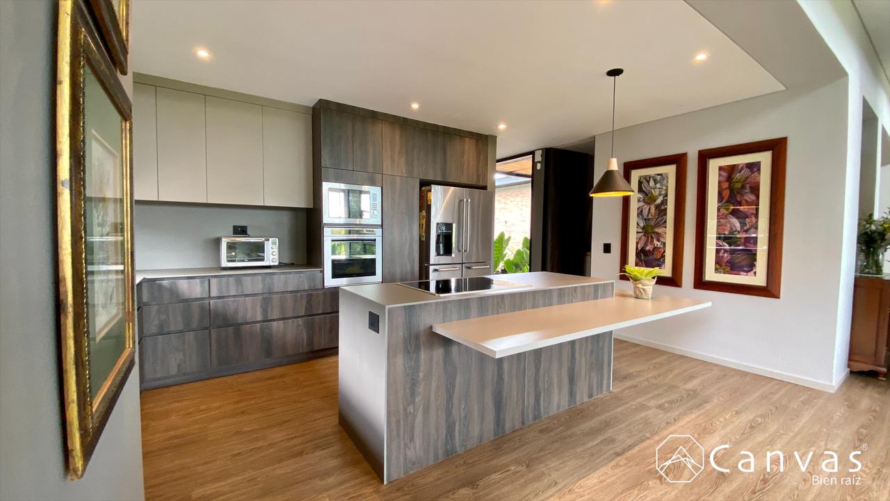 Casa en Parcelación Alto de Palmas - Imagen 5