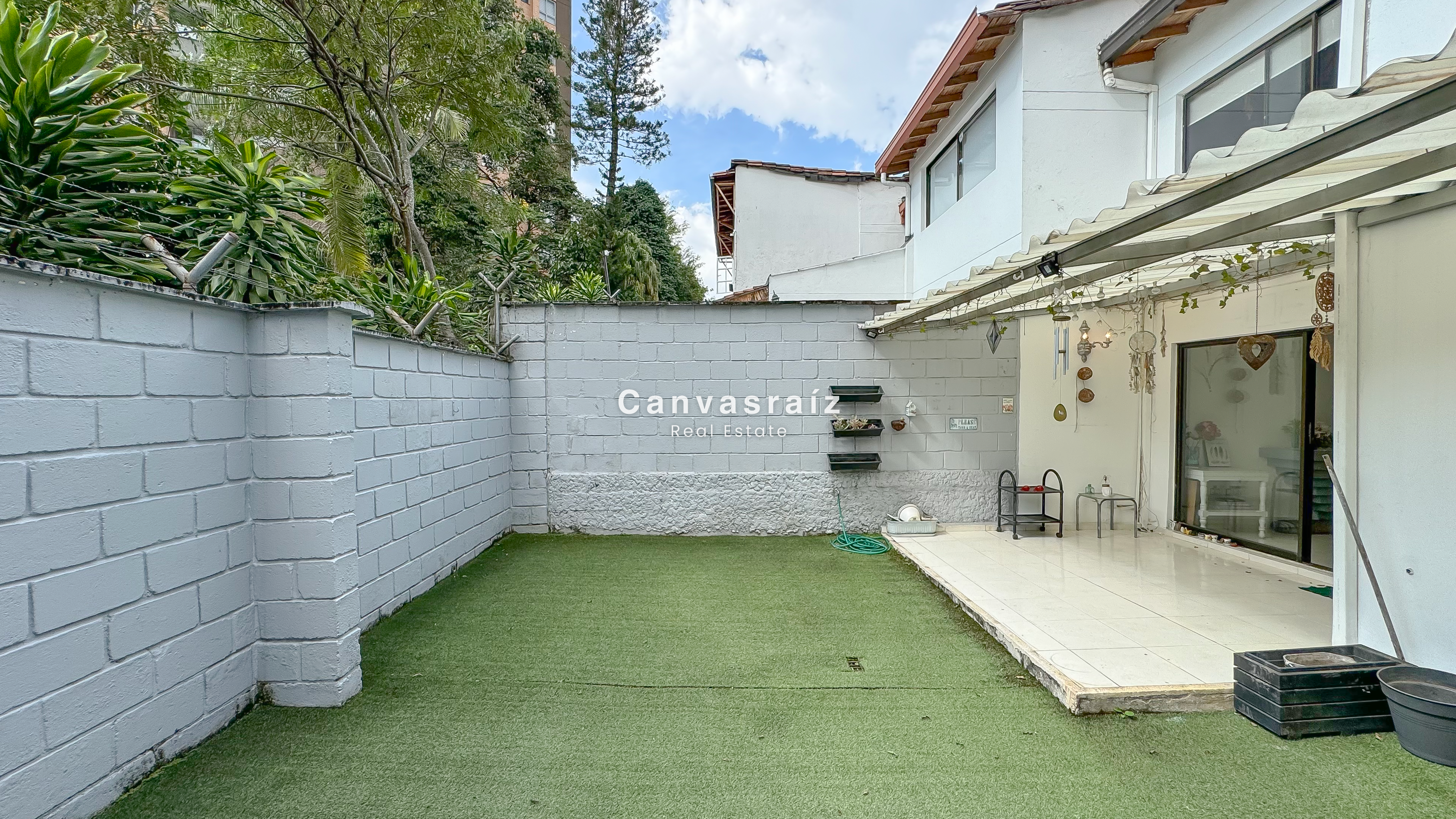 Venta de Casa Unidad Cerrada El Poblado - Imagen 4