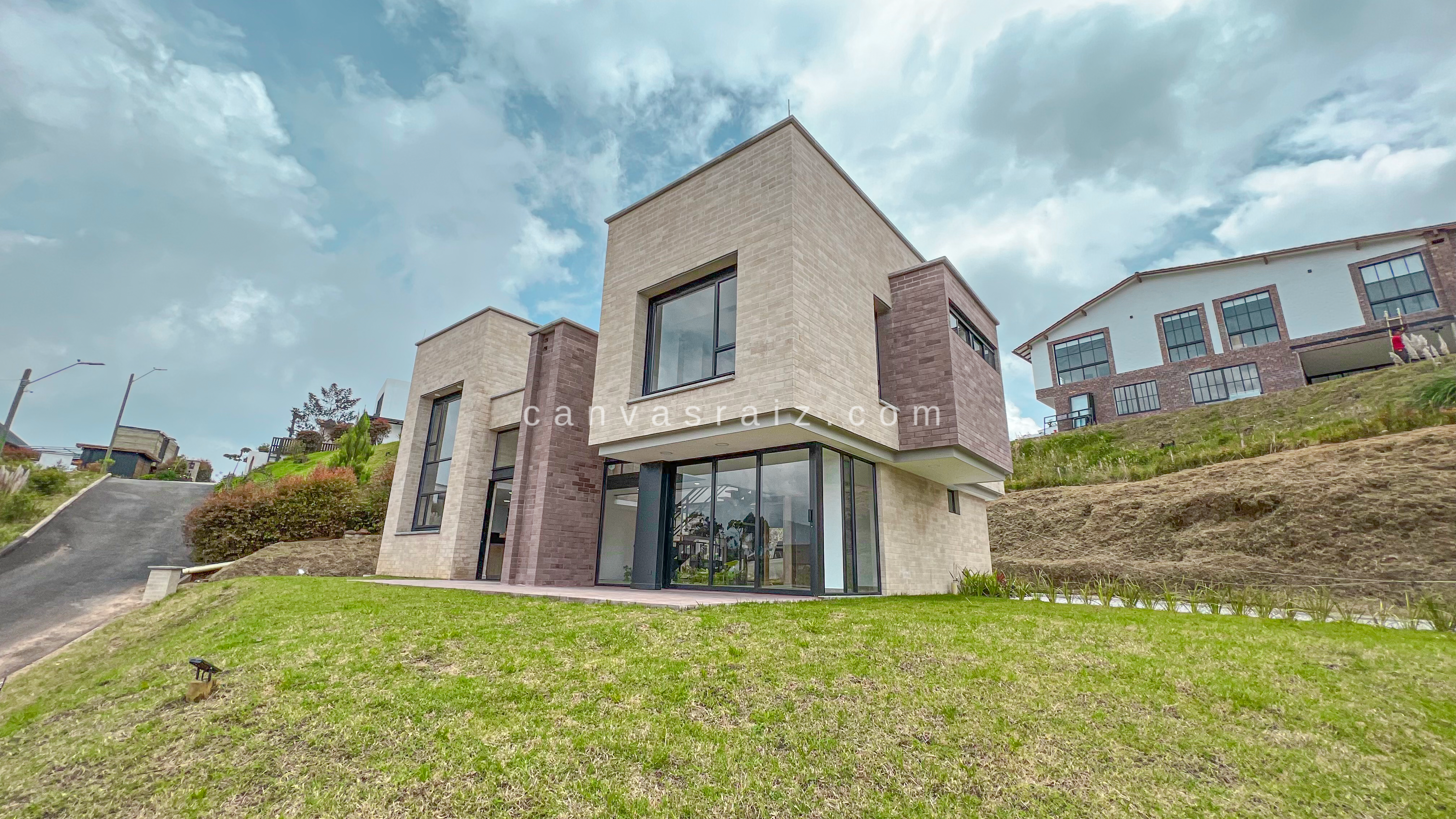 Venta de Casa en Parcelación El Escobero Envigado