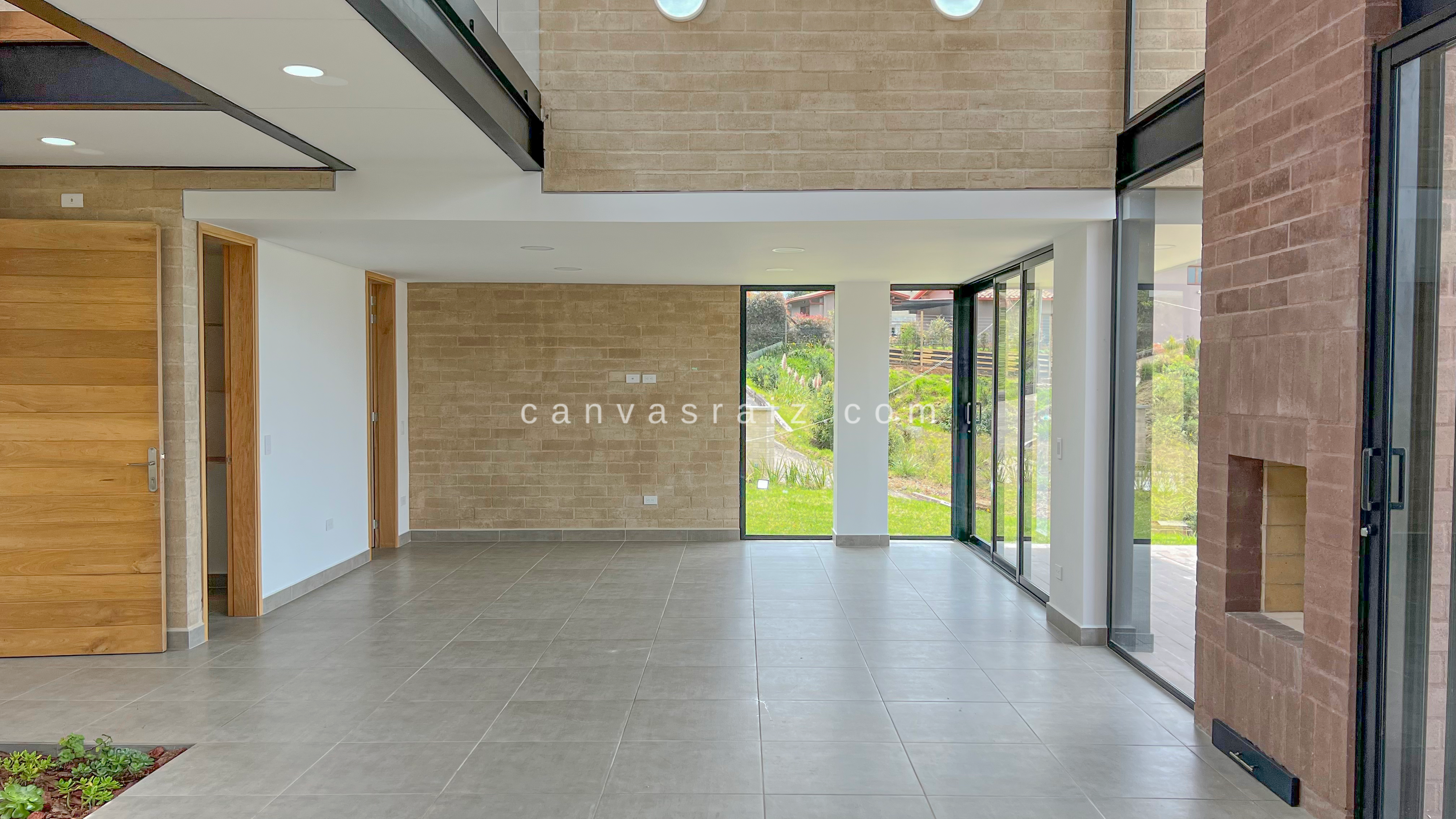 Venta de Casa en Parcelación El Escobero Envigado - Imagen 2