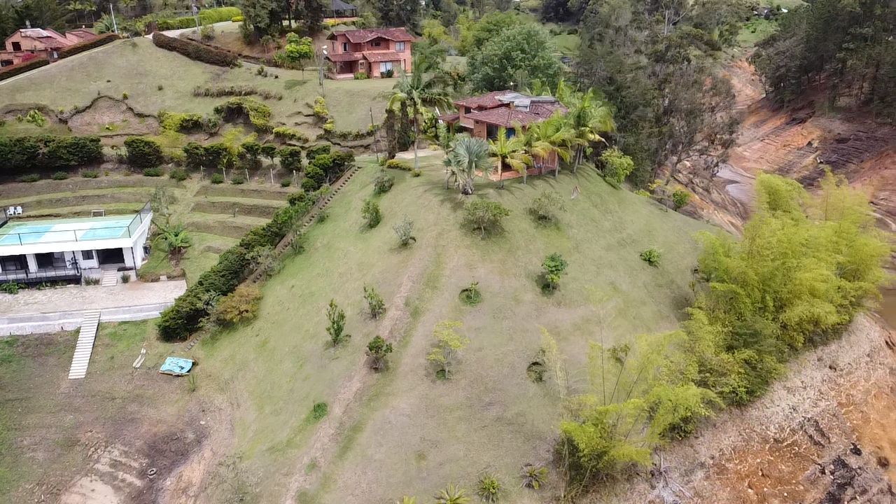 Foto 4 de Finca En El Peñol en Unidad Cerrada