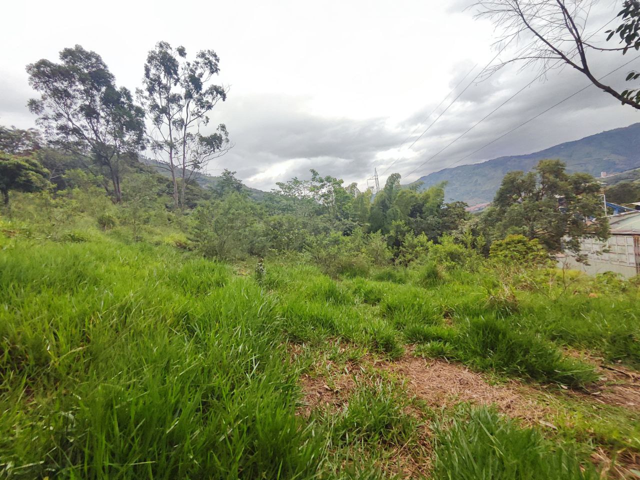Foto 2 de Lote en Girardota Vereda portachuelo