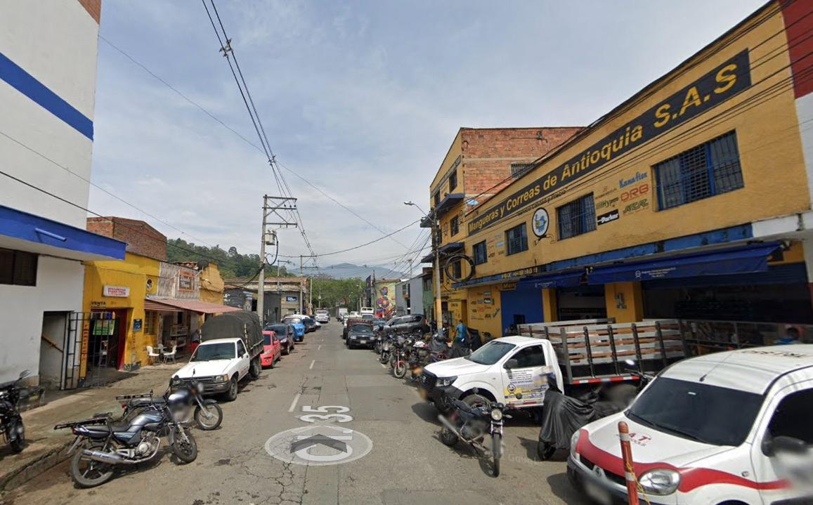 Foto 2 de Local Comercial En Barrio Triste Sector Perpetuo Socorro