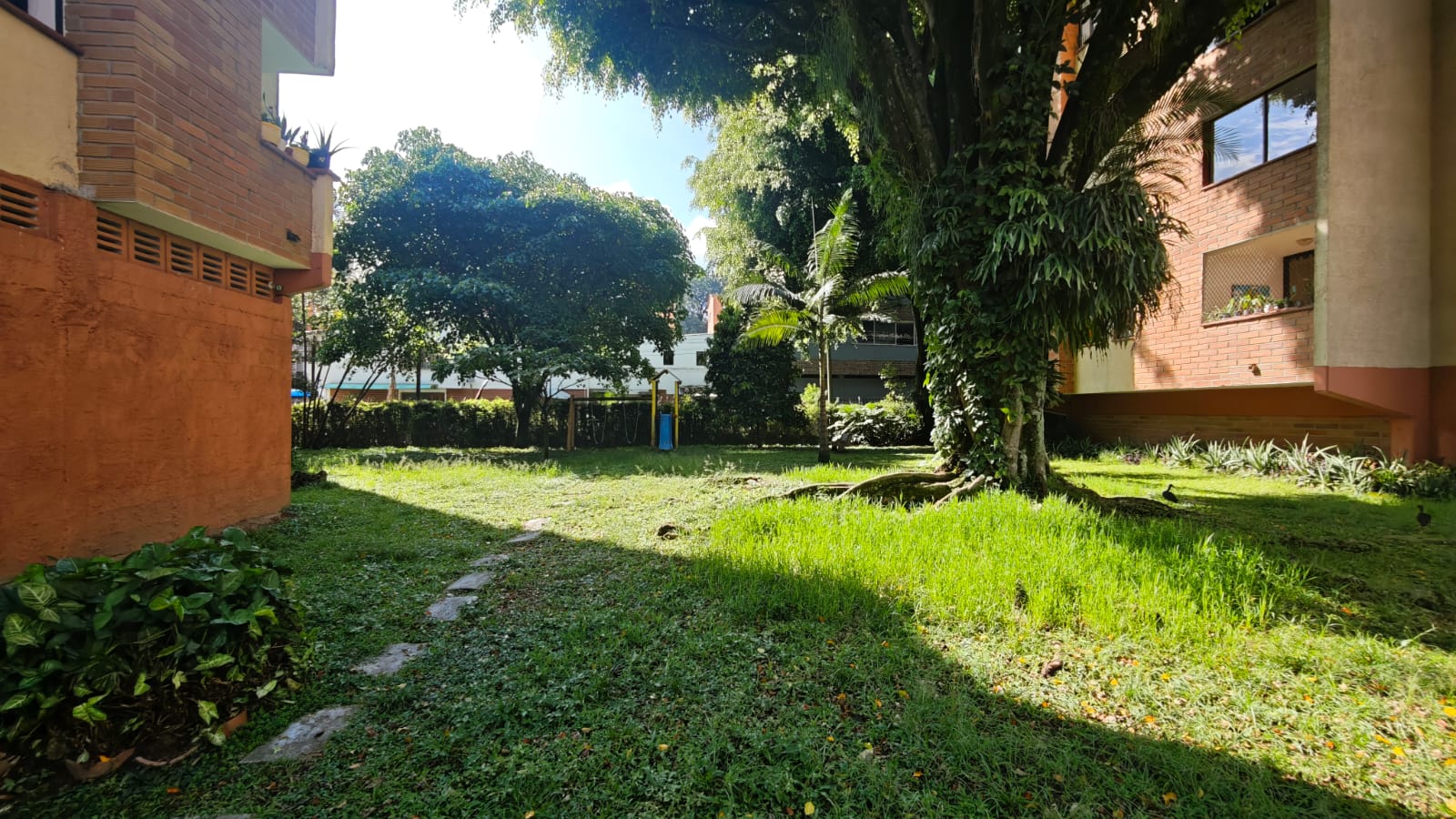 Foto 2 de Apartamento en envigado Barrio el Portal