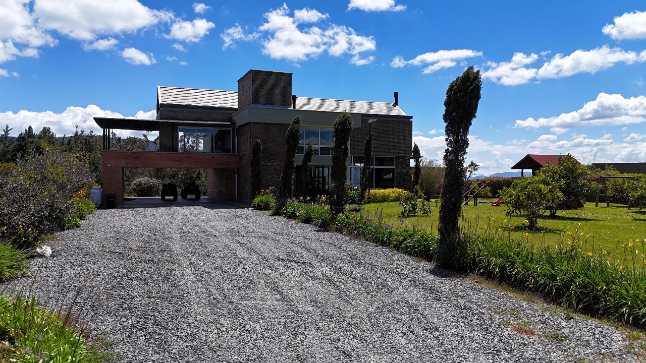 Foto 4 de casa finca en santa elena