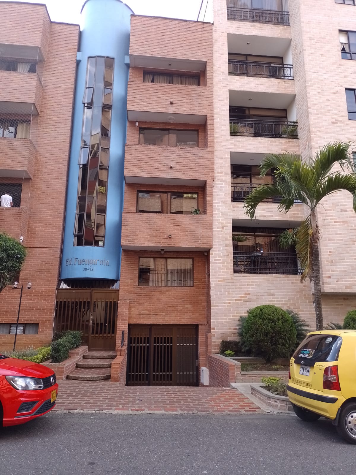 Foto 4 de Apartamento cerca al parque de laureles