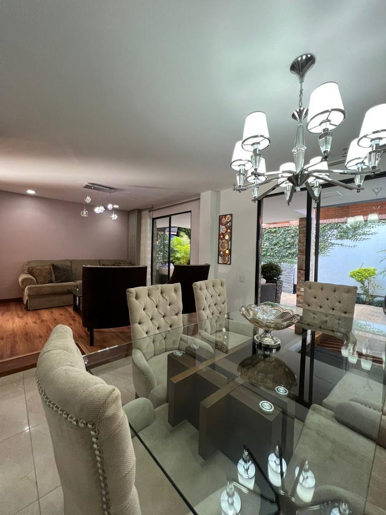 Casa en Poblado, Medellín, Antioquia