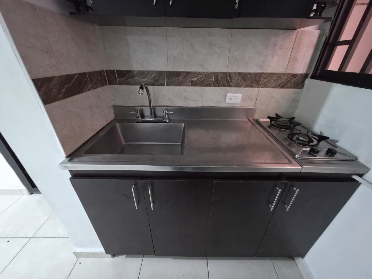 Apartaestudio en arriendo en Villa Hermosa Medellín