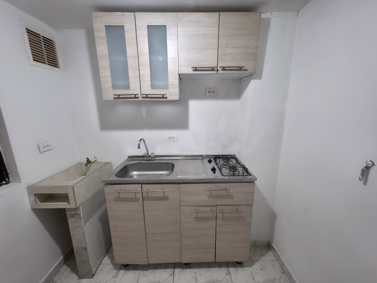 Apartaestudio en arriendo en Villa Hermosa Medellín
