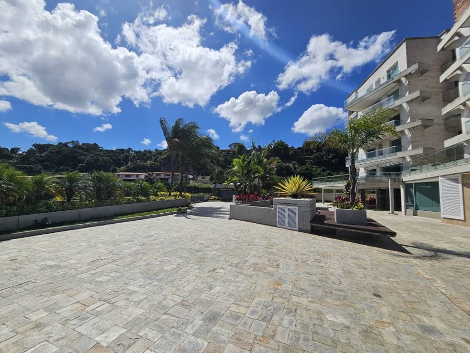 Se vende Apto 374m² 3h/5b/4e Apto Lomas de la alameda - Otras fotos