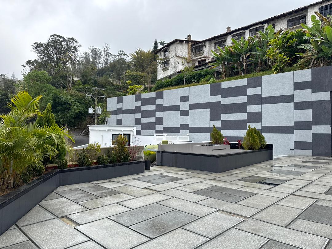 Se vende casa 2300m² 6h+6s/12b/12p Alto Hatillo 5