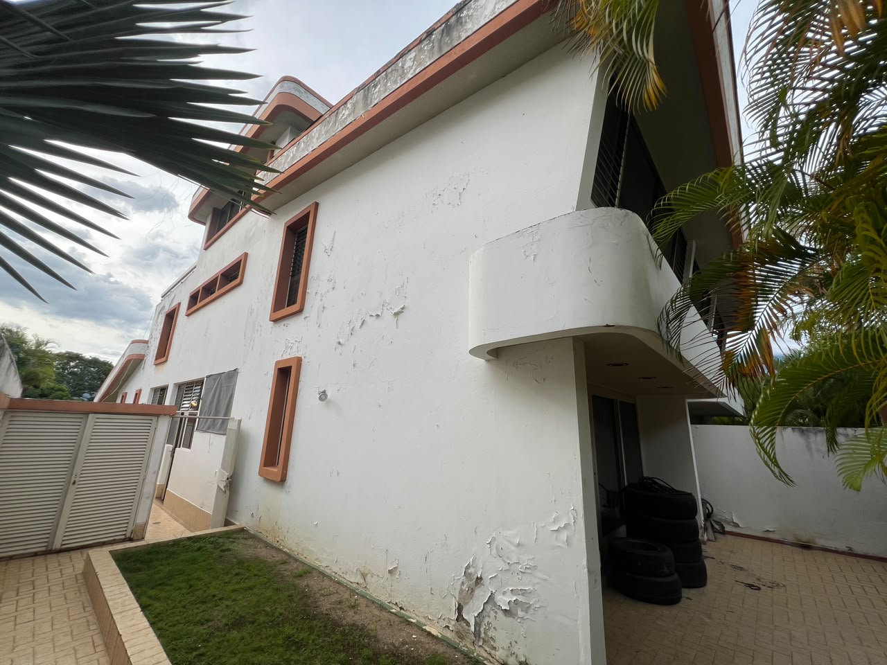 Se vende casa 708m² 5h+s/4b+s/4p Caurimare 5