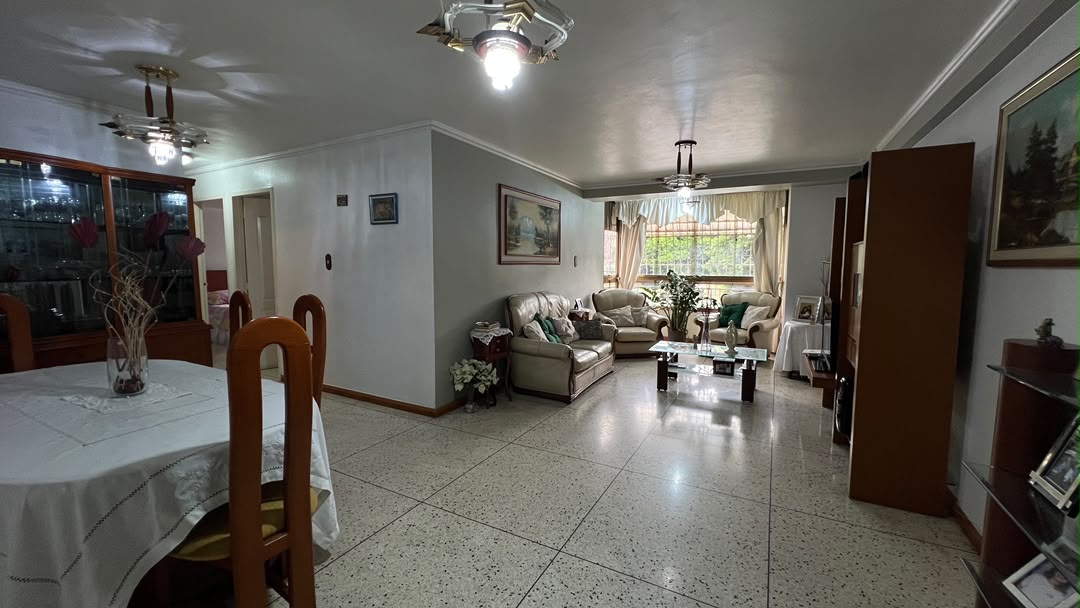 Se vende Apto 95m² 3h/2b/2p/ El Paraiso - Otras fotos