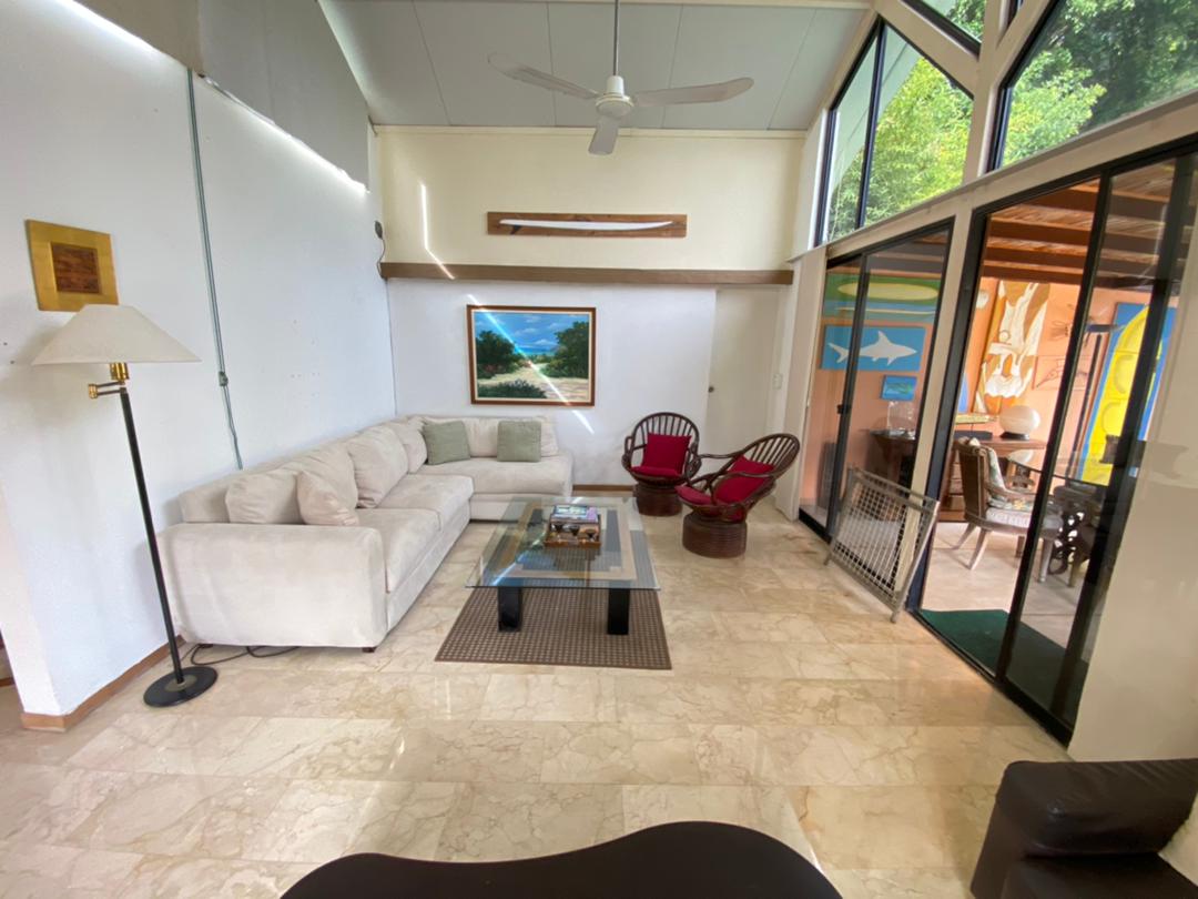 Se vende casa 1000m²  3h+s∕4b+s∕8p en  Alto Hatillo - Otras fotos