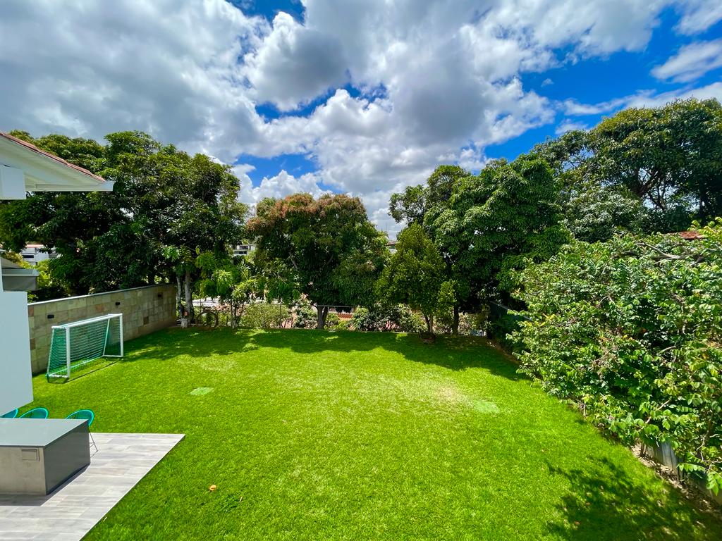 Se vende Casa 732m² 4h+1s/4b+1s/4p Caurimare - Otras fotos