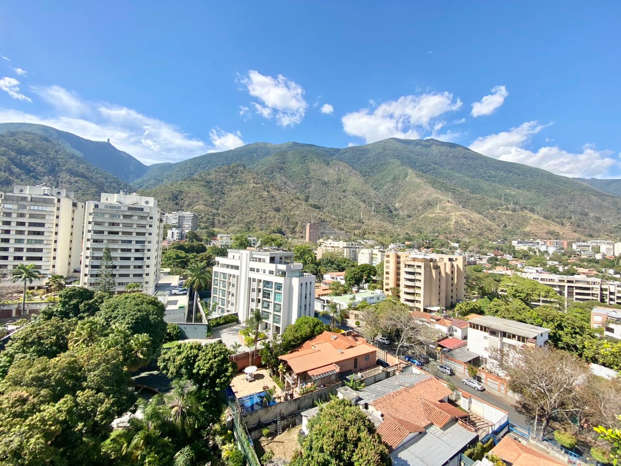 Se Vende  Apto 1368m² 5h+1s/7b+1s/5p  Altamira - Otras fotos