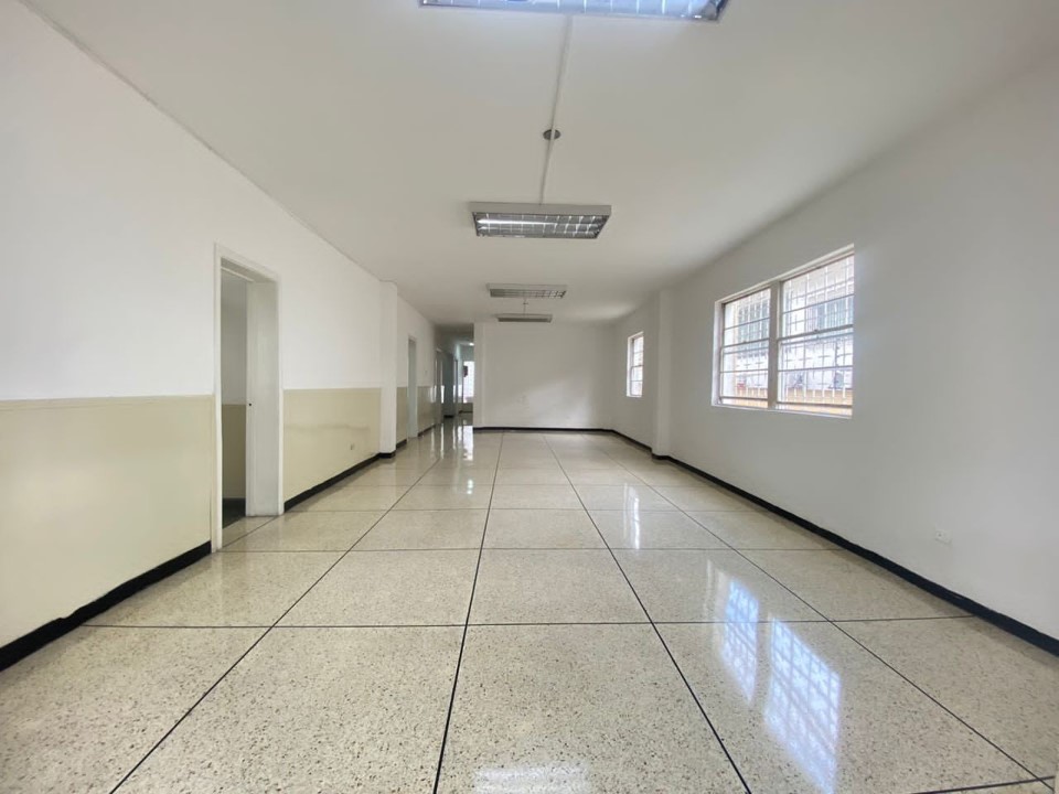 Se alquila anexo 200m² 4h/2b/6p Altamira - Otras fotos