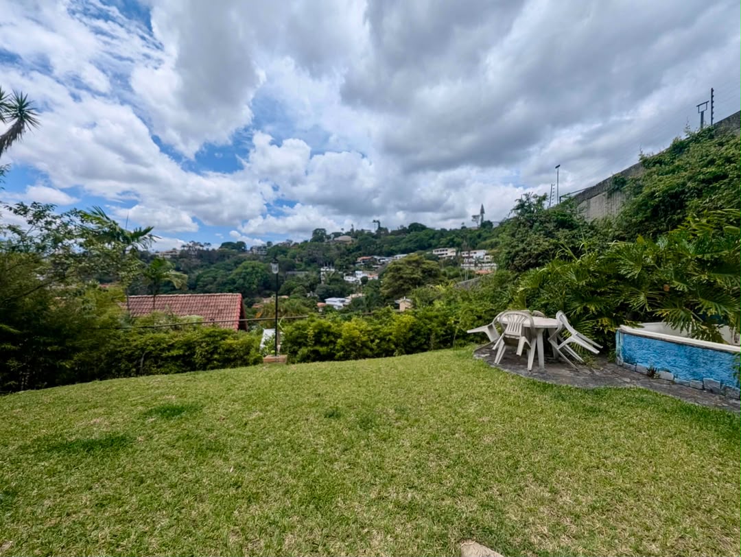 Se vende Casa 1.251m² 4.5h+s/3.5b+s/4p El Peñon 2