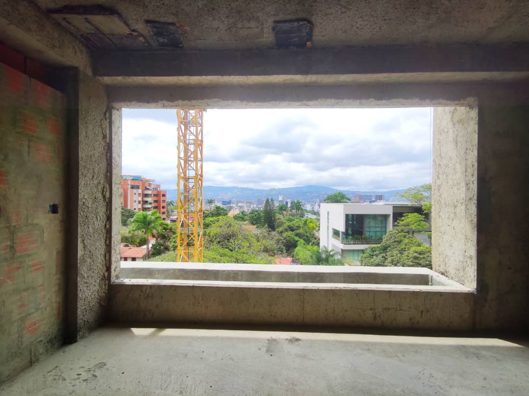 Se vende PH 895 m² -4h+s/7b+s/6p en Altamira - Otras fotos