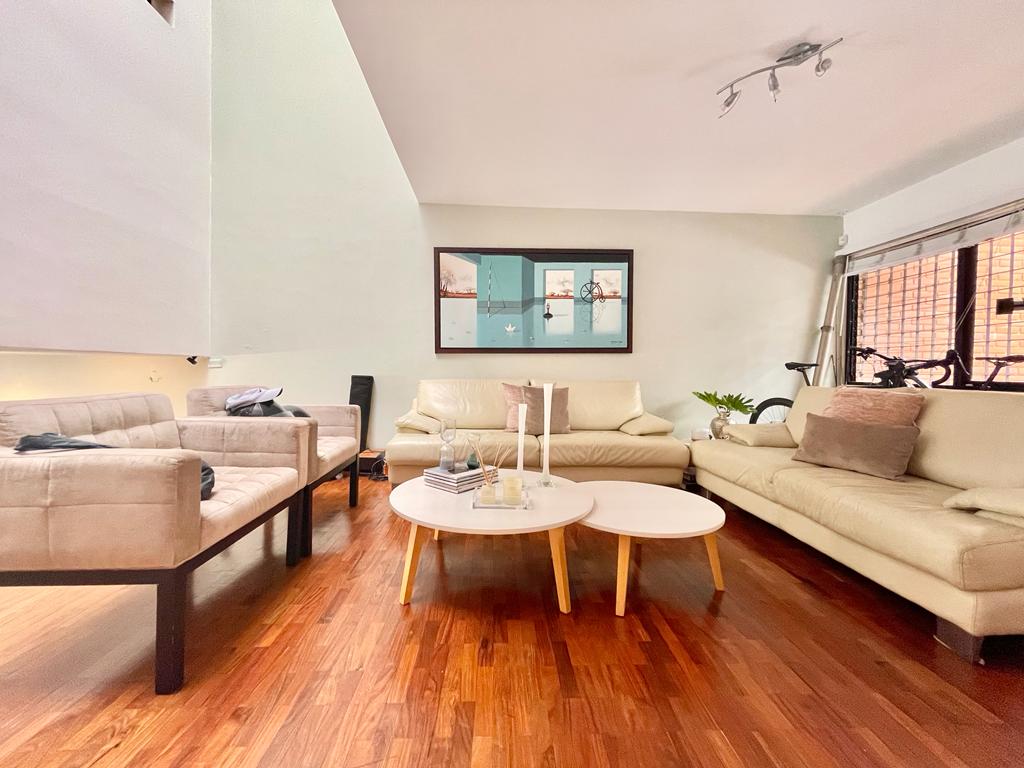 Se vende townhouse 320m² 4h+s/3b+s/7p El Hatillo - Otras fotos