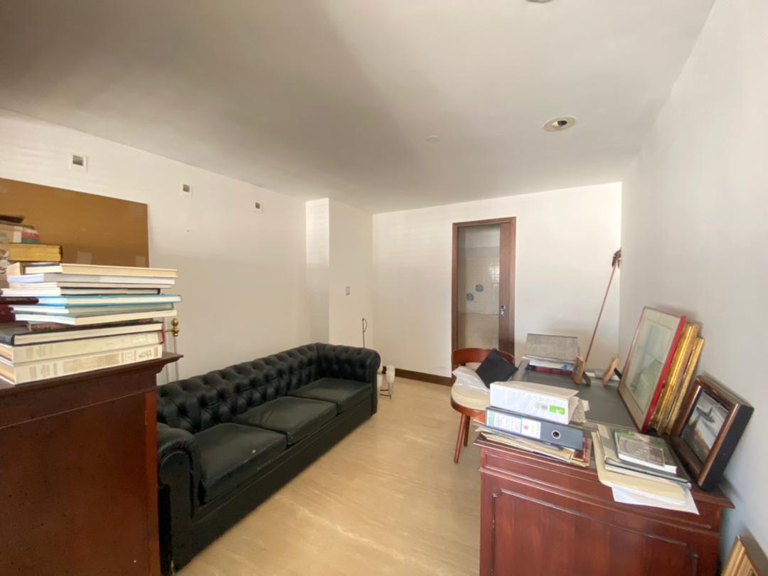Se vende Apto 360m² 3h+s/4b+s/3p Chulavista 3